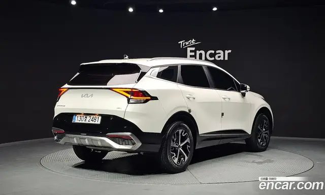 Kia Sportage 2023 1.6 автомат (гидро), миниатюра 2