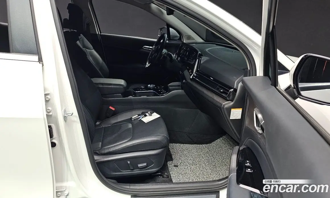 Kia Sportage 2023 1.6 автомат (гидро), фото 16