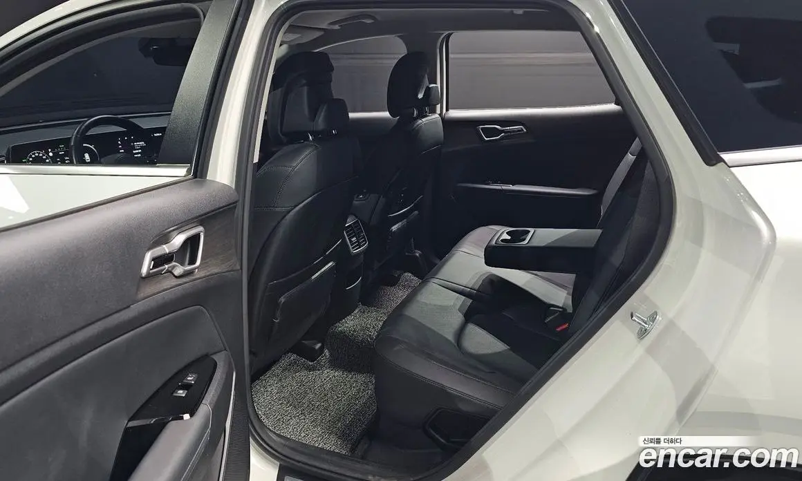 Kia Sportage 2023 1.6 автомат (гидро), фото 18