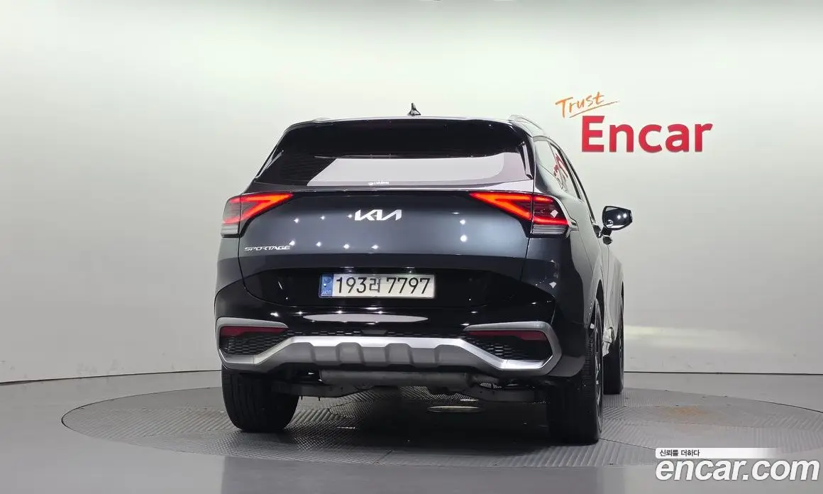 Kia Sportage 2023 2.0 автомат (гидро), фото 4