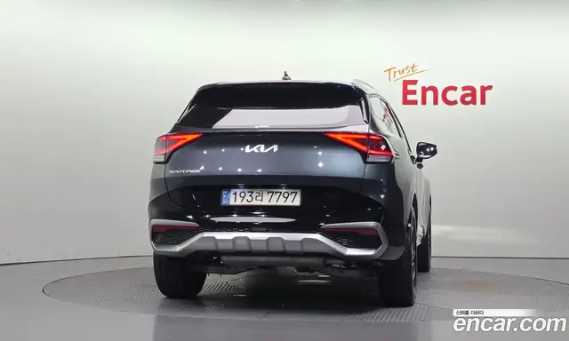 Kia Sportage 2023 2.0 автомат (гидро), миниатюра 4