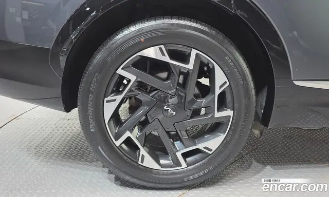 Kia Sportage 2023 2.0 автомат (гидро), миниатюра 5