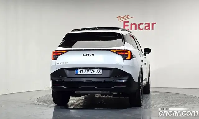 Kia Sportage 2025 1.6 автомат (гидро), миниатюра 3