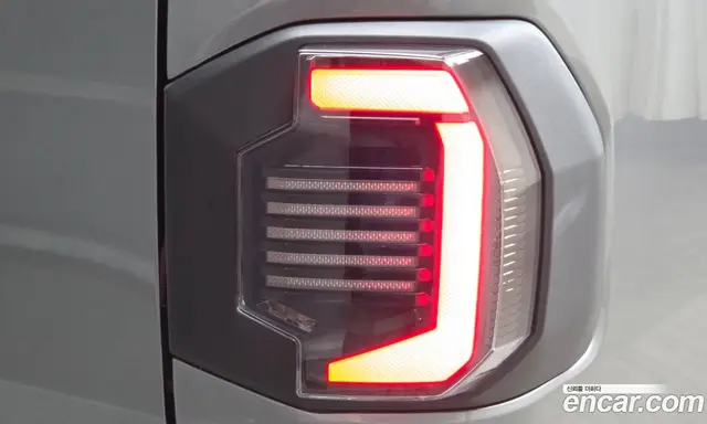 Kia Tasman 2025 2.5 автомат (гидро), миниатюра 8