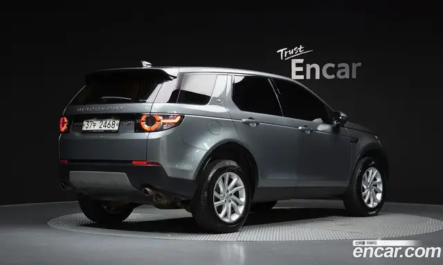 Land Rover Discovery Sport 2017 2.0 автомат (гидро), миниатюра 2