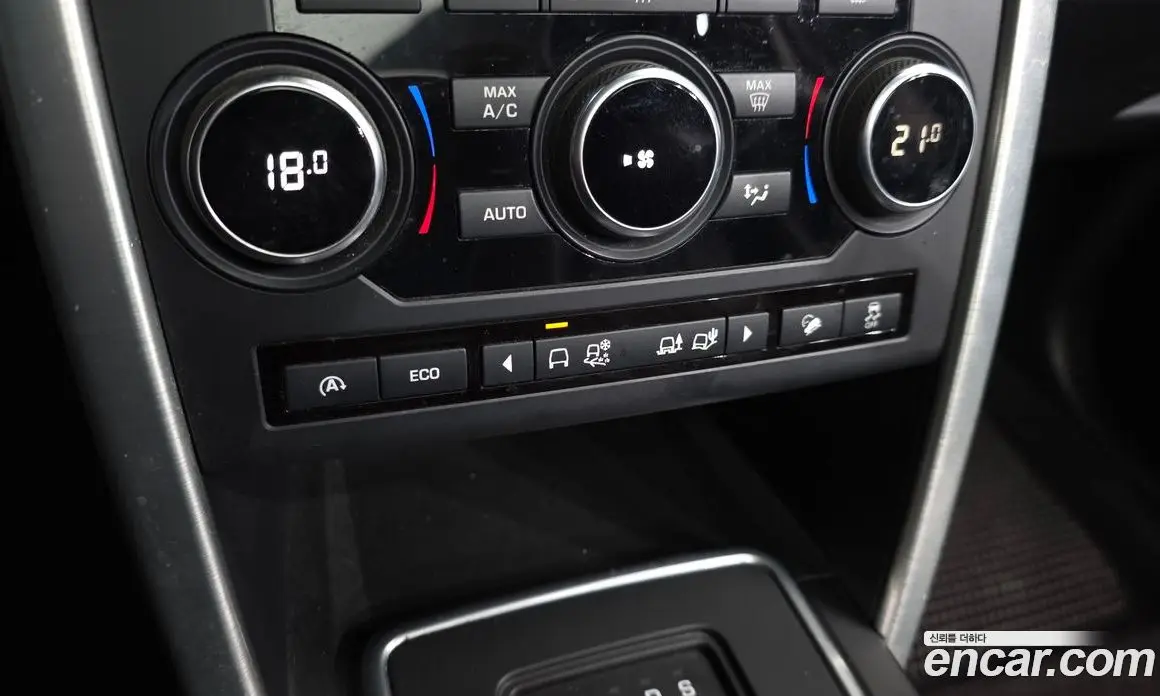 Land Rover Discovery Sport 2017 2.0 автомат (гидро), фото 16