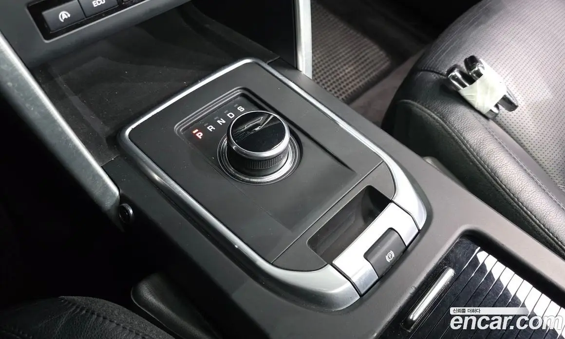 Land Rover Discovery Sport 2017 2.0 автомат (гидро), фото 9
