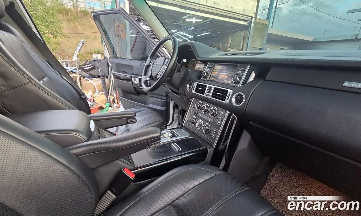 Land Rover Range Rover 2011 4.4 автомат (гидро), фото 20