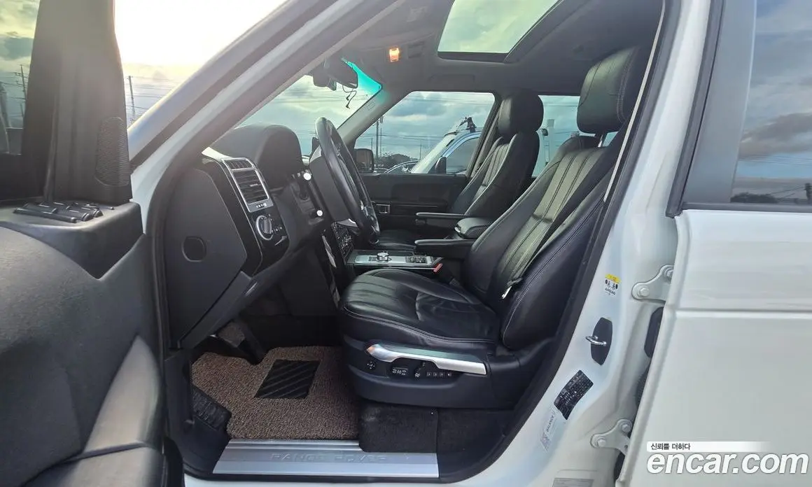 Land Rover Range Rover 2011 4.4 автомат (гидро), фото 10