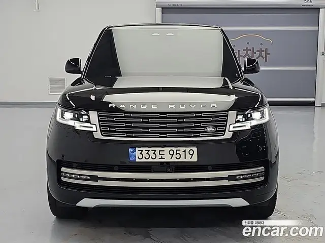 Land Rover Range Rover 2023 4.4 автомат (гидро), миниатюра 2