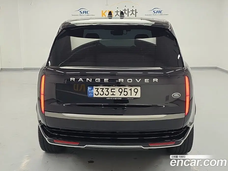 Land Rover Range Rover 2023 4.4 автомат (гидро), фото 3