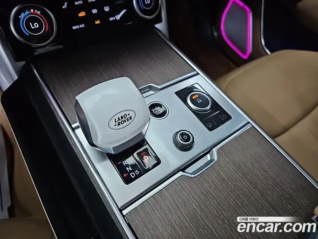 Land Rover Range Rover 2023 4.4 автомат (гидро), миниатюра 8