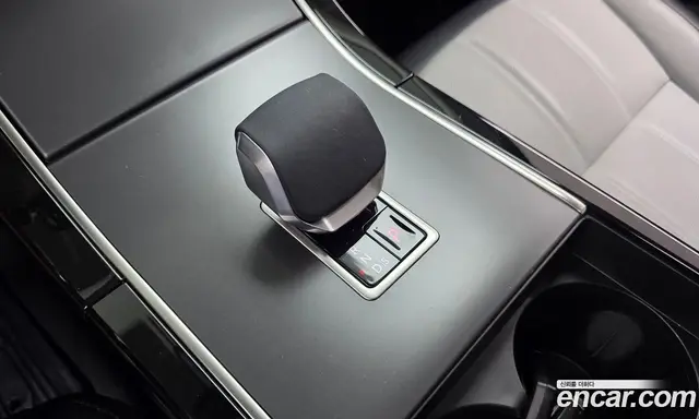 Land Rover Range Rover Evoque 2025 2.0 автомат (гидро), миниатюра 9