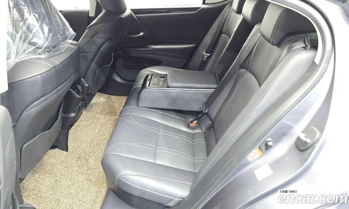 Lexus ES 2019 2.5 автомат (гидро), фото 12