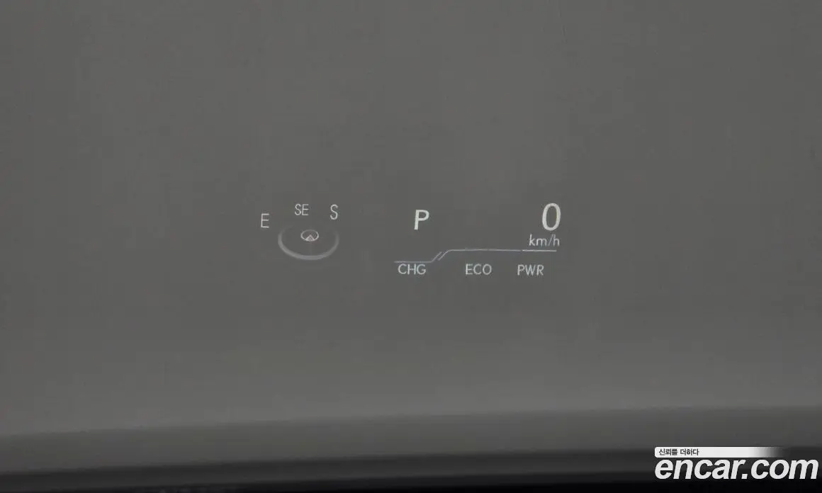 Lexus ES 2019 2.5 автомат (гидро), фото 16