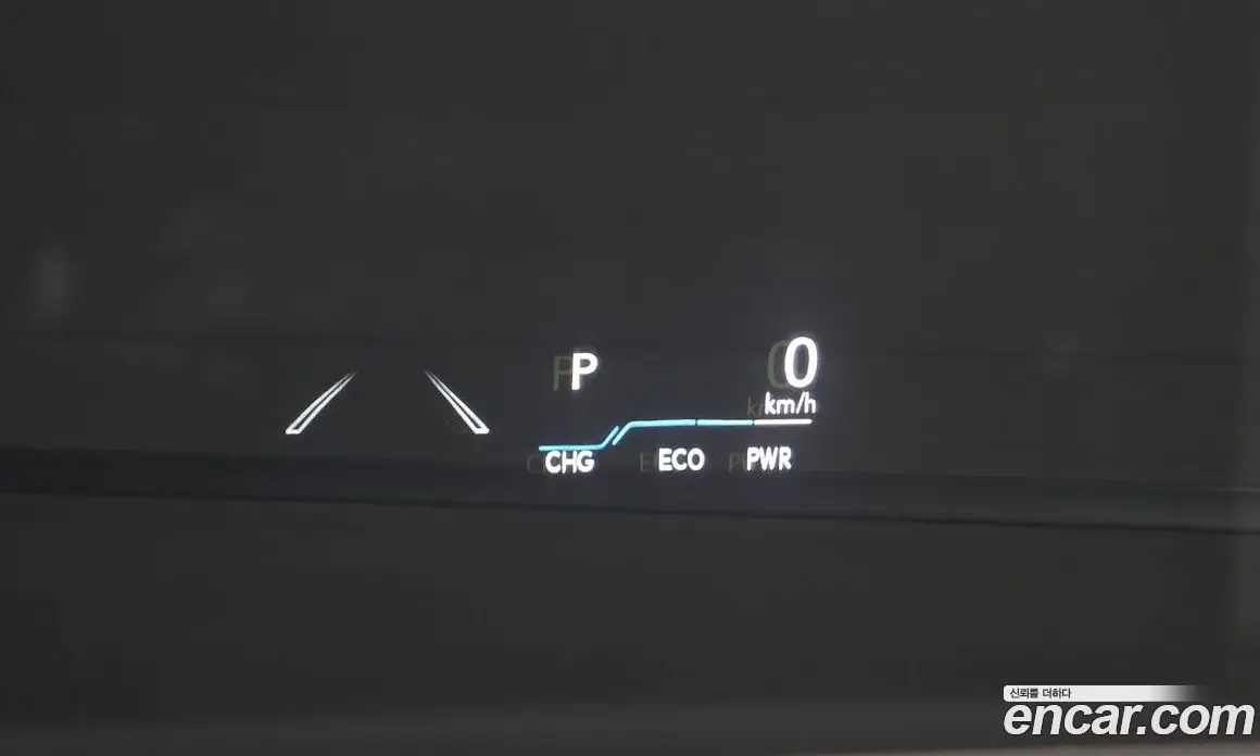 Lexus ES 2024 2.5 автомат (гидро), фото 16