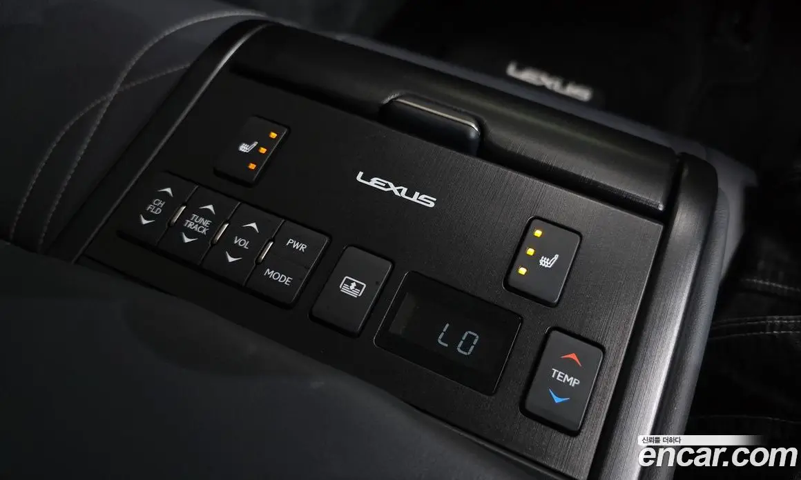 Lexus ES 2024 2.5 автомат (гидро), фото 18