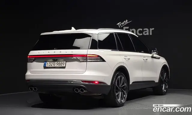 Lincoln Aviator 2022 3.0 автомат (гидро), миниатюра 2