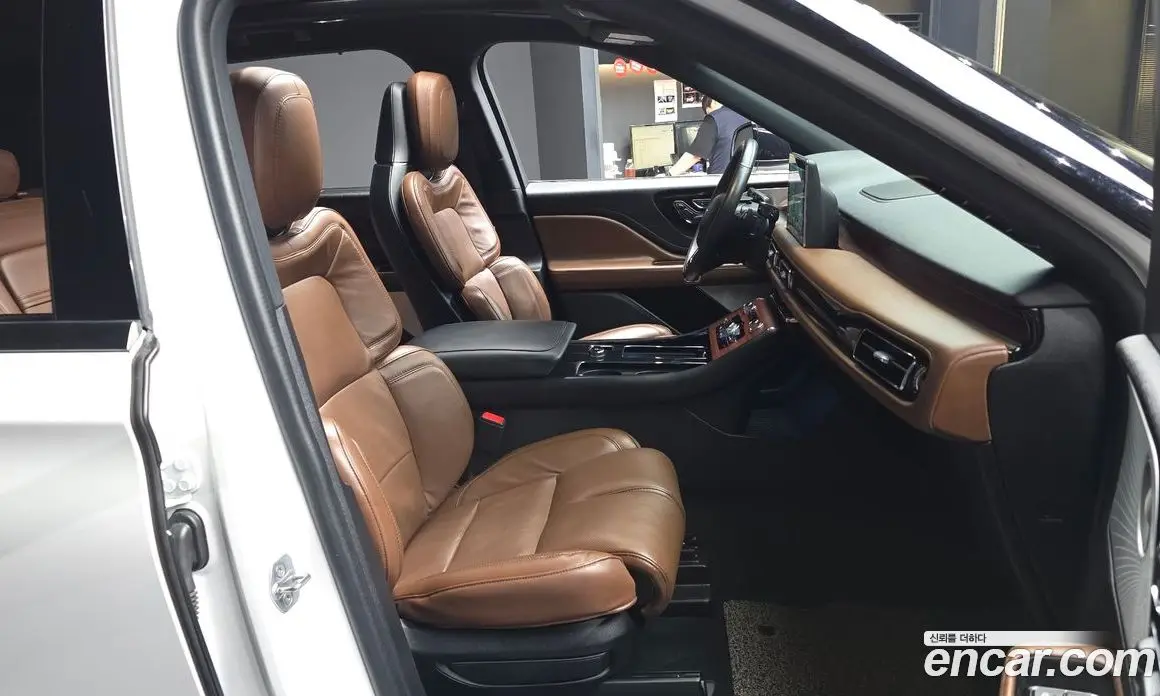 Lincoln Aviator 2022 3.0 автомат (гидро), фото 11