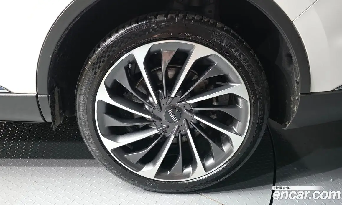 Lincoln Aviator 2022 3.0 автомат (гидро), фото 5