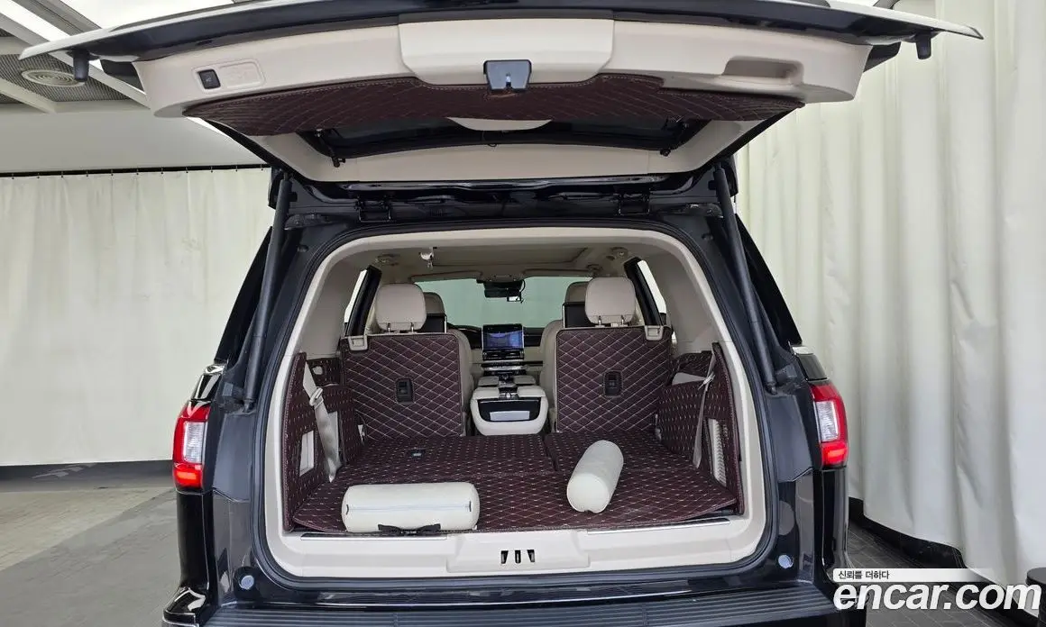 Lincoln Navigator 2021 3.5 автомат (гидро), фото 20