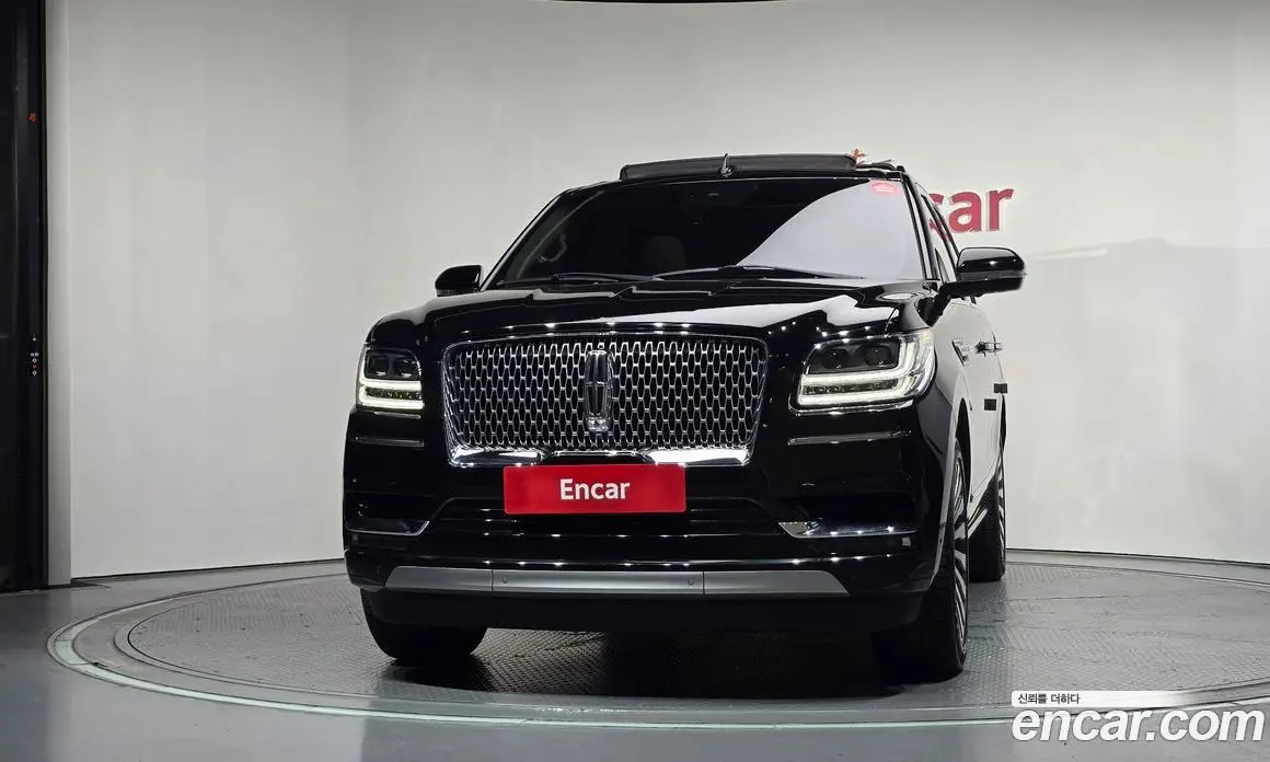 Lincoln Navigator 2021 3.5 автомат (гидро), фото 3