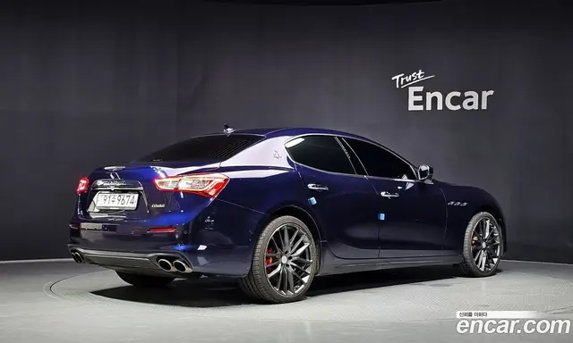 Maserati Ghibli 2019 3.0 автомат (гидро), миниатюра 2