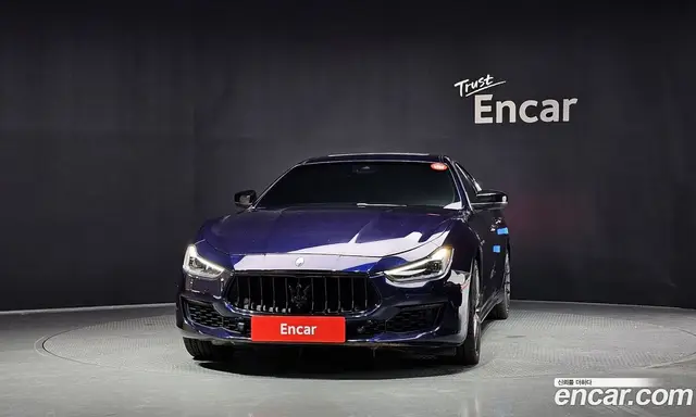 Maserati Ghibli 2019 3.0 автомат (гидро), миниатюра 3