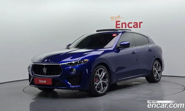 Maserati Levante, 2021, 77 246 км