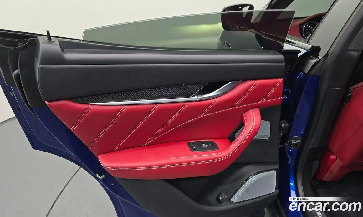 Maserati Levante 2021 3.8 автомат (гидро), фото 15