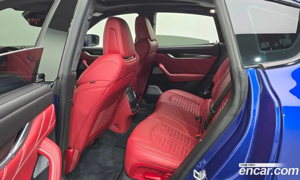 Maserati Levante 2021 3.8 автомат (гидро), фото 17