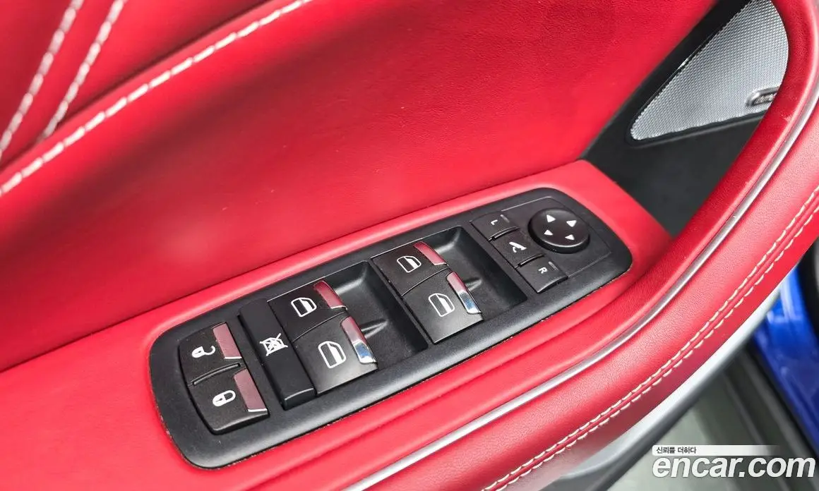 Maserati Levante 2021 3.8 автомат (гидро), фото 30