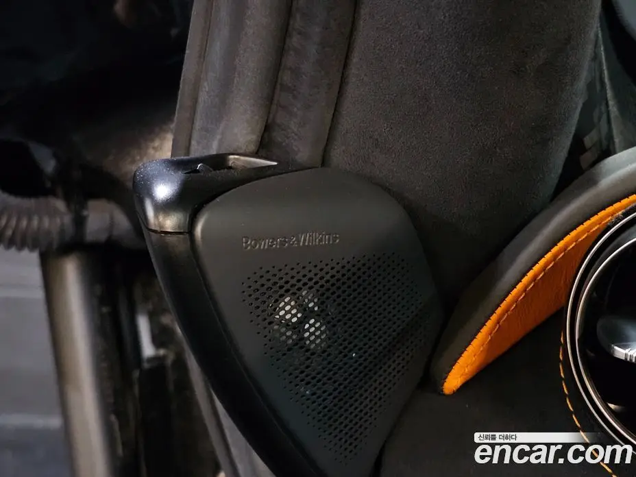 McLaren 720S 2020 4.0 автомат (гидро), фото 18