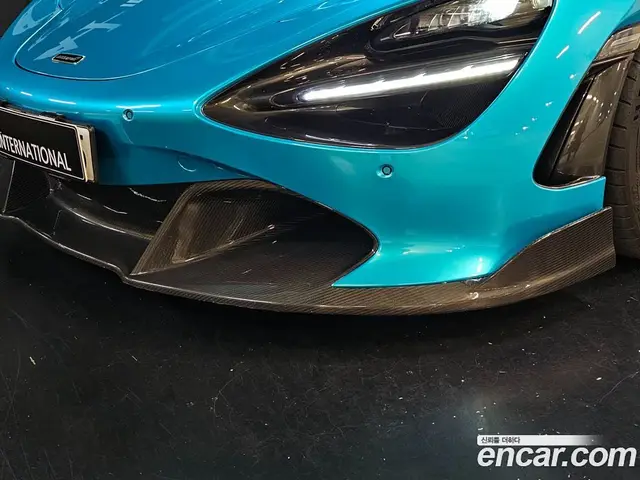 McLaren 720S 2020 4.0 автомат (гидро), миниатюра 10