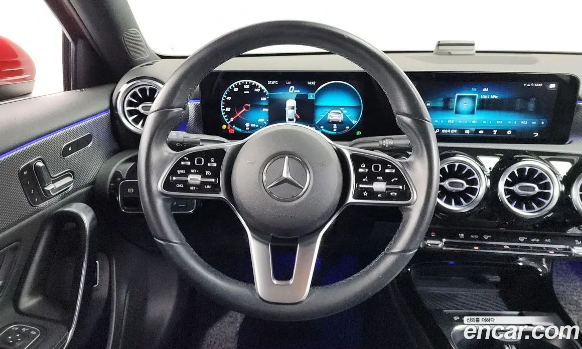 Mercedes-Benz A-Class 2021 2.0 автомат (гидро), фото 14