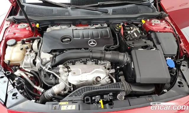 Mercedes-Benz A-Class 2021 2.0 автомат (гидро), миниатюра 6