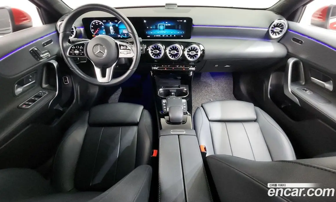 Mercedes-Benz A-Class 2021 2.0 автомат (гидро), фото 7