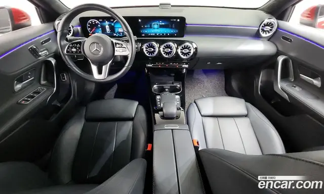 Mercedes-Benz A-Class 2021 2.0 автомат (гидро), миниатюра 7