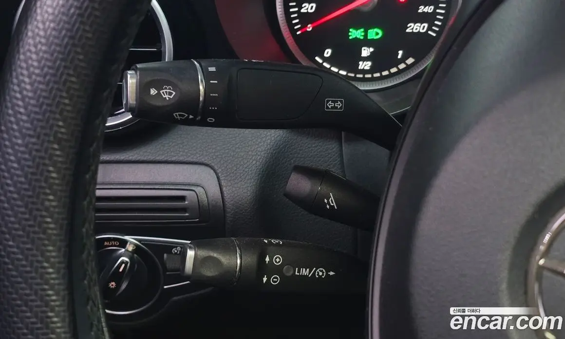 Mercedes-Benz C-Class 2015 1.6 автомат (гидро), фото 20