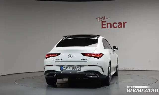 Mercedes-Benz CLA-Class 2024 2.0 автомат (гидро), миниатюра 3