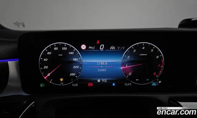 Mercedes-Benz CLA-Class 2024 2.0 автомат (гидро), миниатюра 10