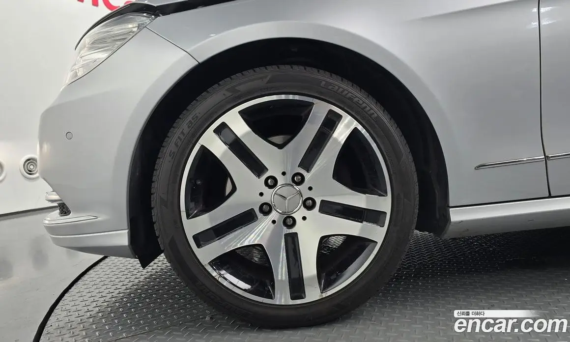 Mercedes-Benz E-Class 2011 3.5 автомат (гидро), фото 5