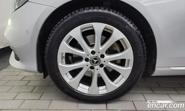 Mercedes-Benz E-Class 2017 1.9 автомат (гидро), миниатюра 5