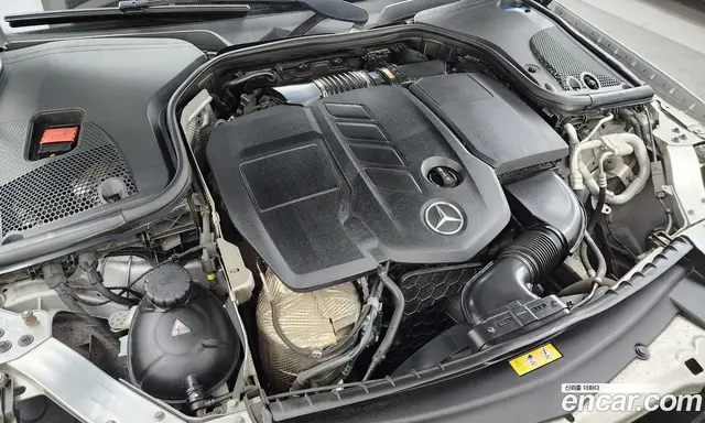 Mercedes-Benz E-Class 2017 1.9 автомат (гидро), миниатюра 6