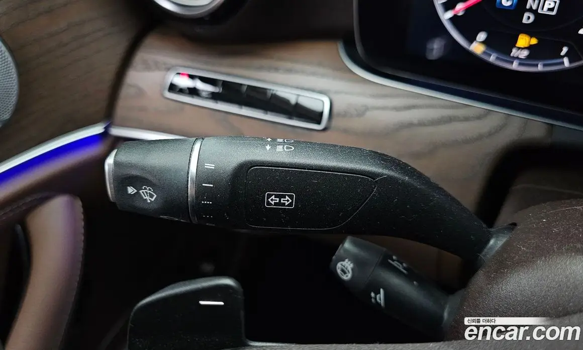 Mercedes-Benz E-Class 2018 2.0 автомат (гидро), фото 31