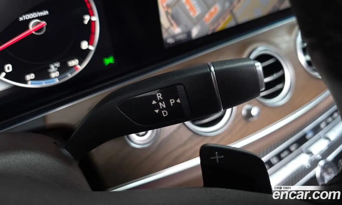 Mercedes-Benz E-Class 2019 2.0 автомат (гидро), фото 12