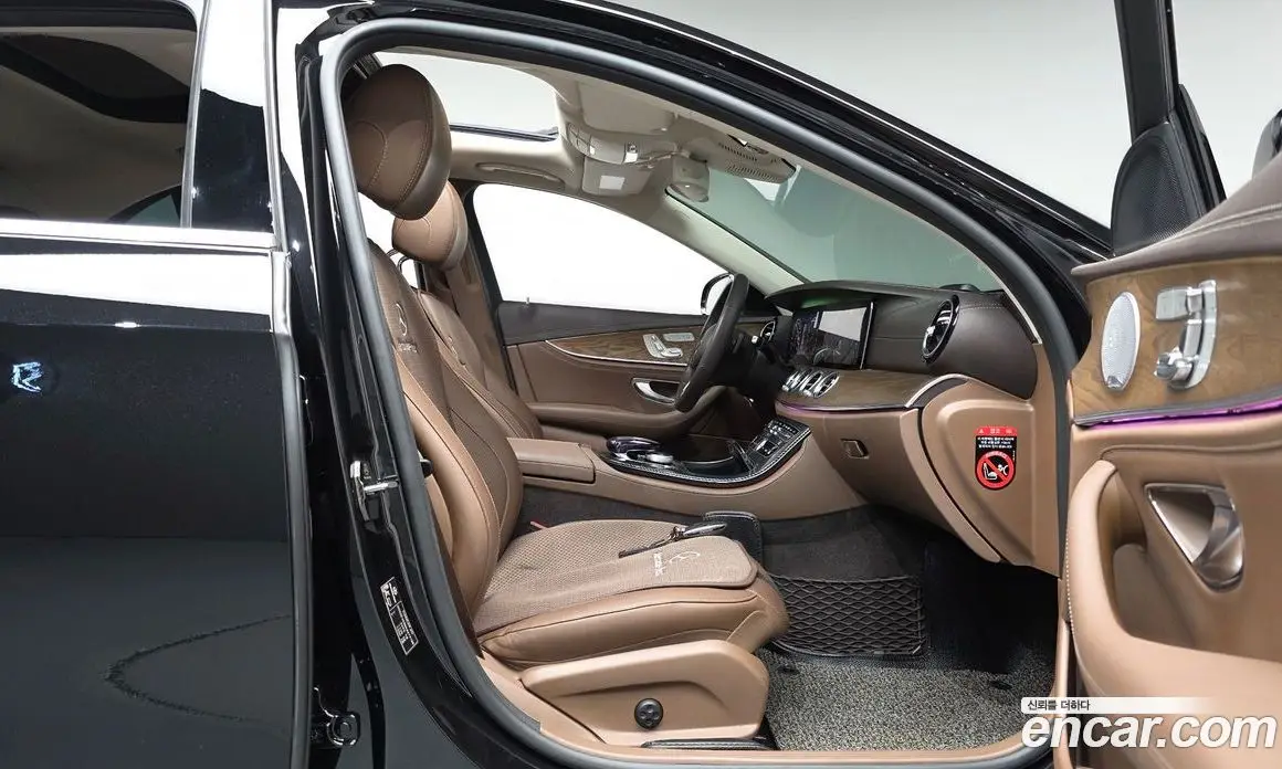 Mercedes-Benz E-Class 2019 2.0 автомат (гидро), фото 16