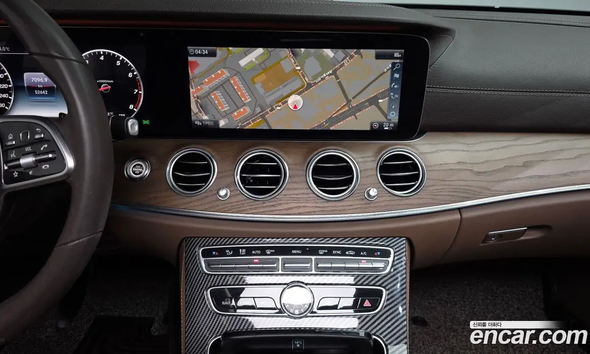 Mercedes-Benz E-Class 2019 2.0 автомат (гидро), фото 19