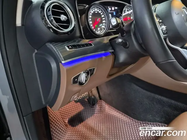 Mercedes-Benz E-Class 2019 1.9 автомат (гидро), миниатюра 12