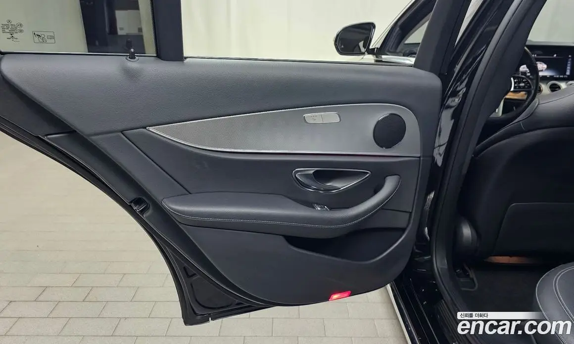 Mercedes-Benz E-Class 2019 2.0 автомат (гидро), фото 14